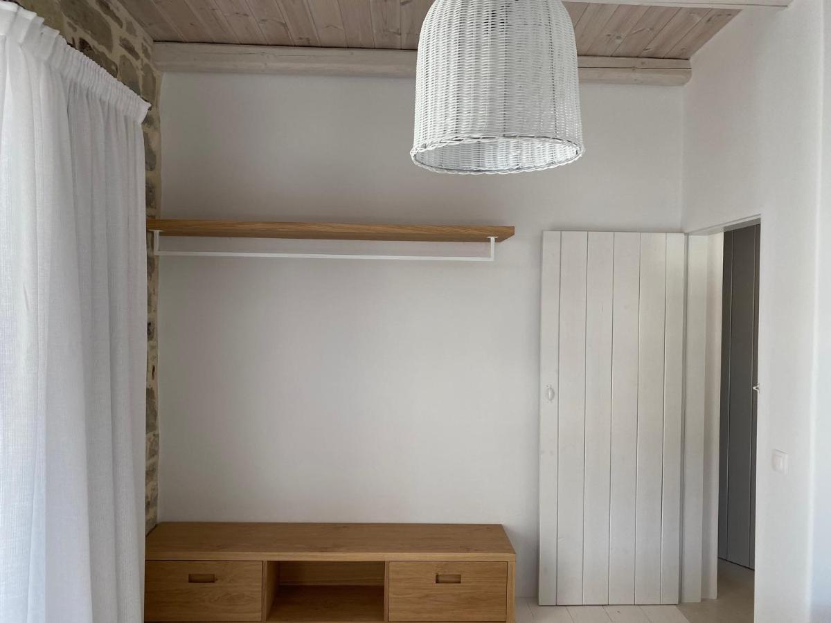 Laini Luxury Suites Pombia Eksteriør billede