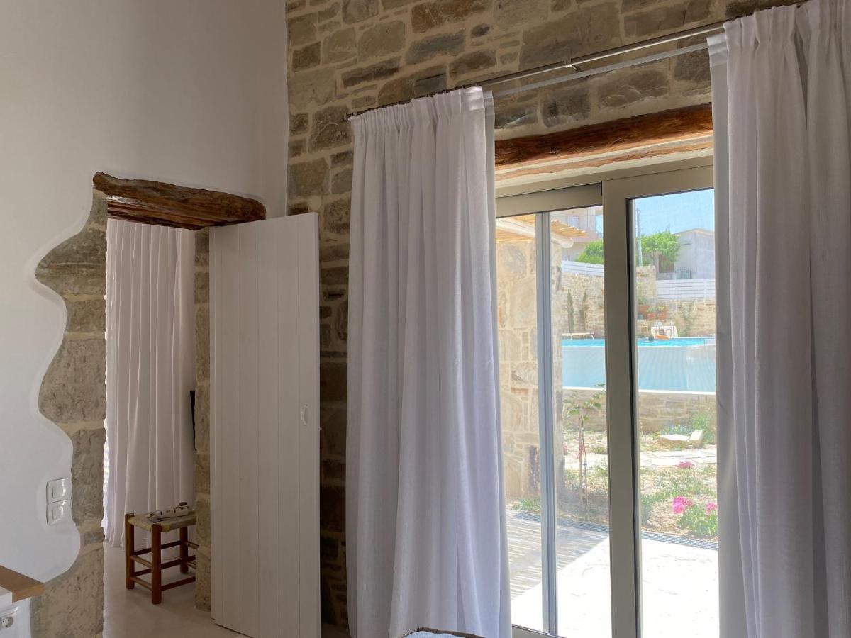 Laini Luxury Suites Pombia Eksteriør billede