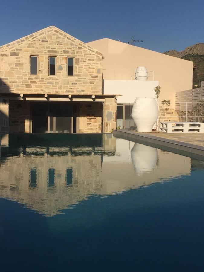 Laini Luxury Suites Pombia Eksteriør billede