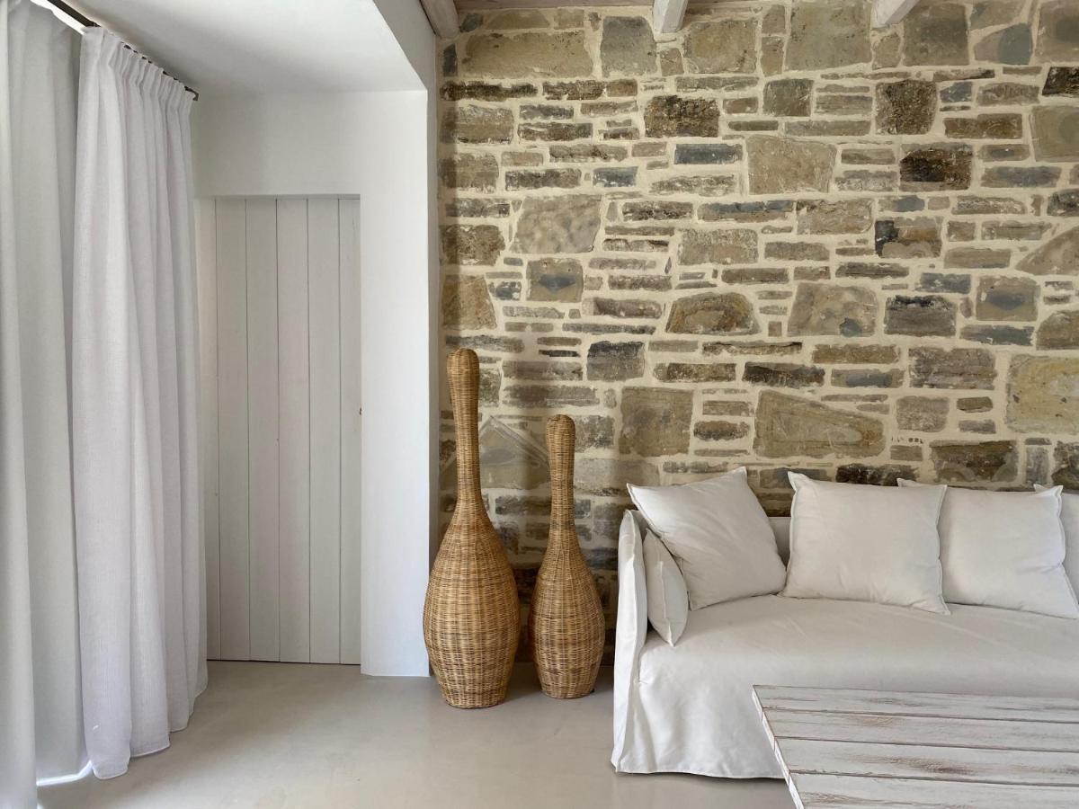 Laini Luxury Suites Pombia Eksteriør billede