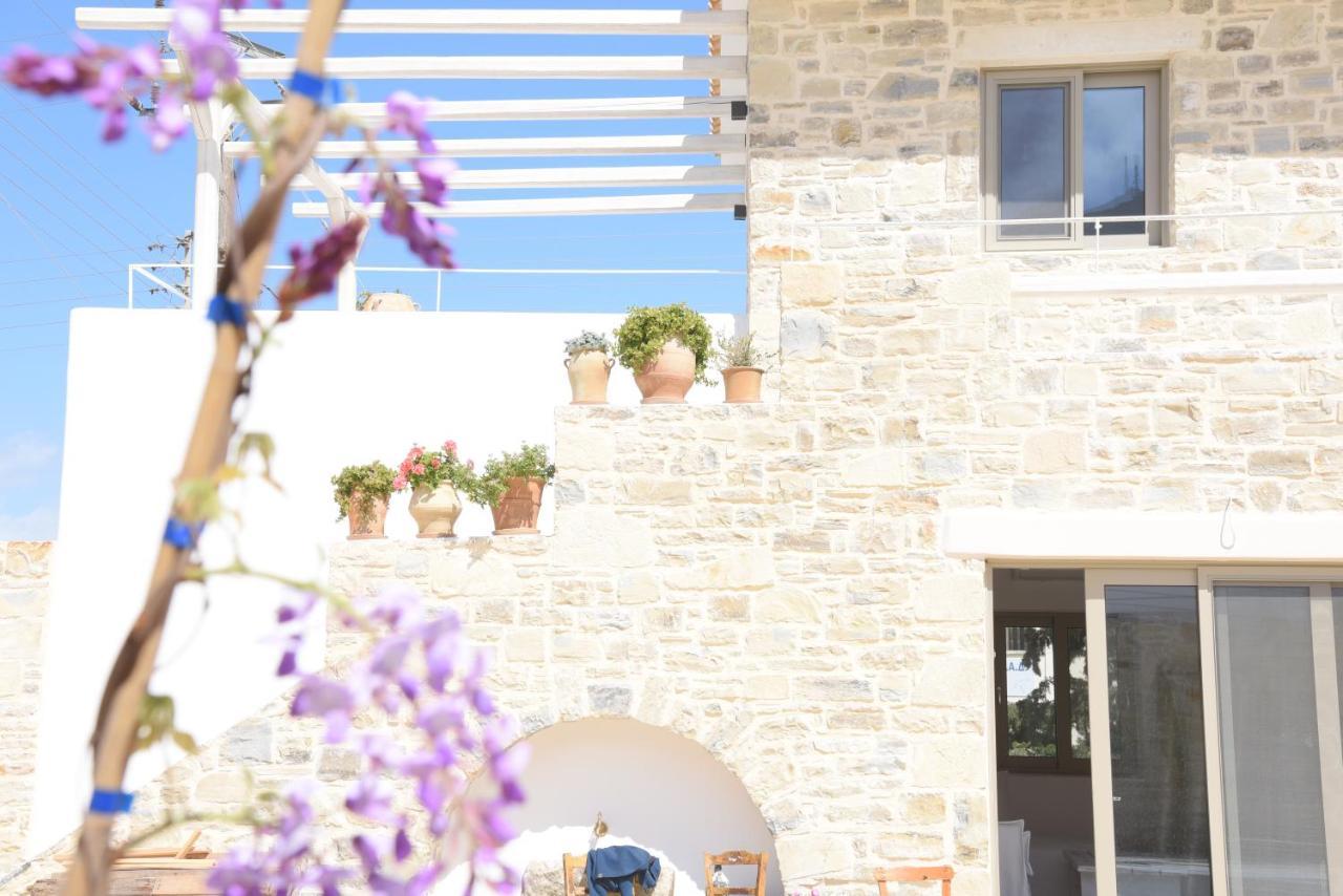 Laini Luxury Suites Pombia Eksteriør billede